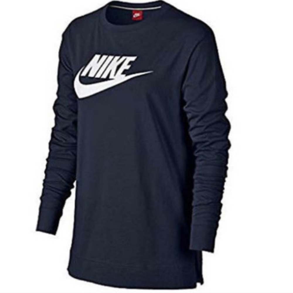 🔥 BUNDLE: Nike - Long Sleeve Athletic Tops
